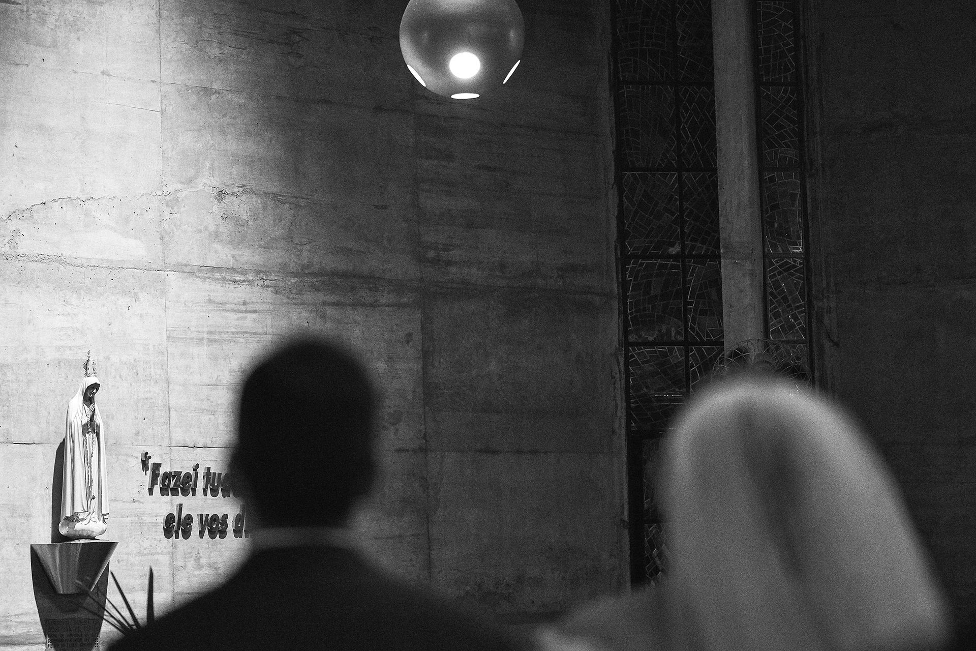 Foto Casamento Thaís e Leonardo na Igreja Nossa Senhora de Fátima e Festa na Casa, Sabor e Flor Foto Casamento Thaís e Leonardo na Igreja Nossa Senhora de Fátima e Festa na Casa, Sabor e Flor - Imagem 52