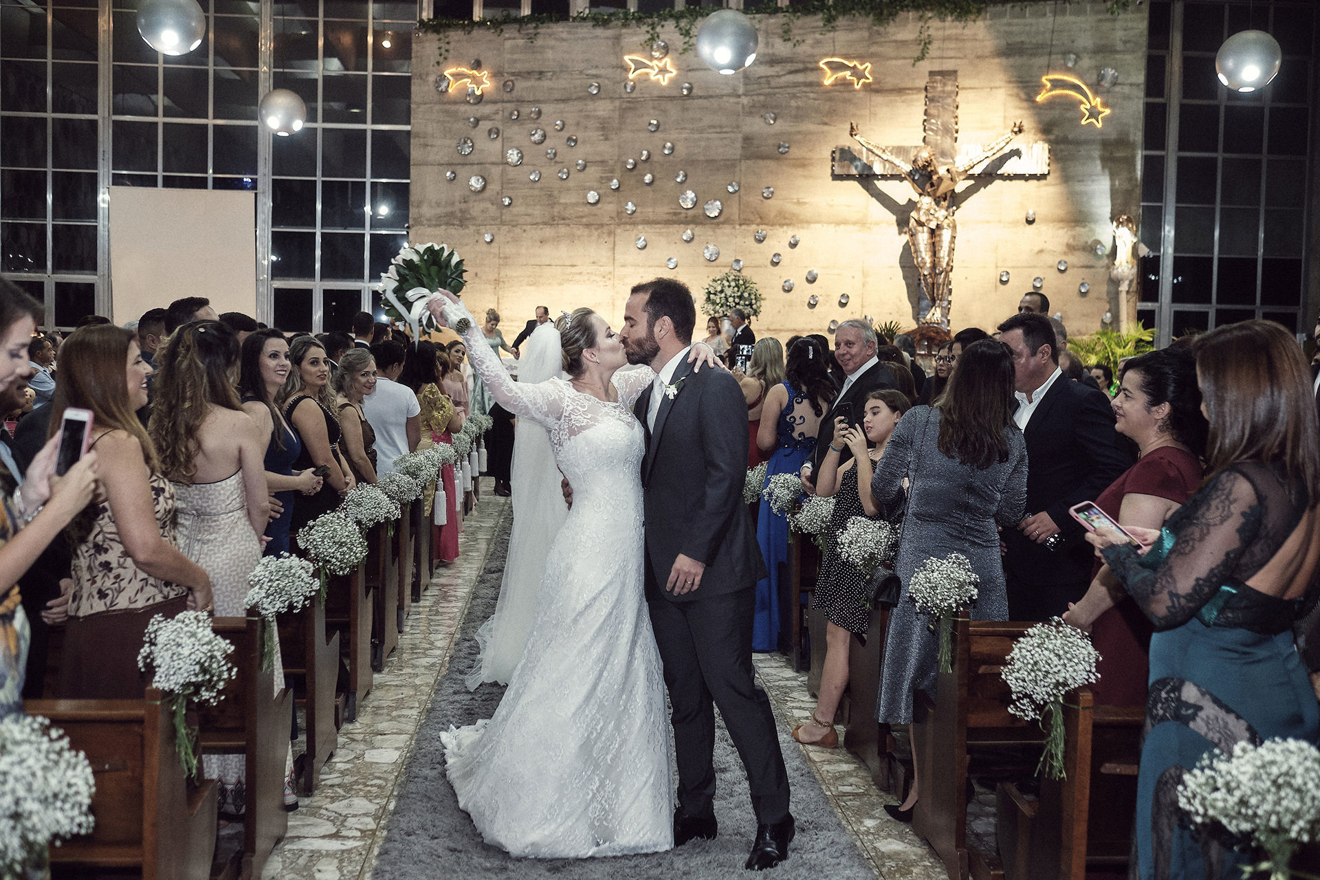 Foto Casamento Thaís e Leonardo na Igreja Nossa Senhora de Fátima e Festa na Casa, Sabor e Flor Foto Casamento Thaís e Leonardo na Igreja Nossa Senhora de Fátima e Festa na Casa, Sabor e Flor - Imagem 55