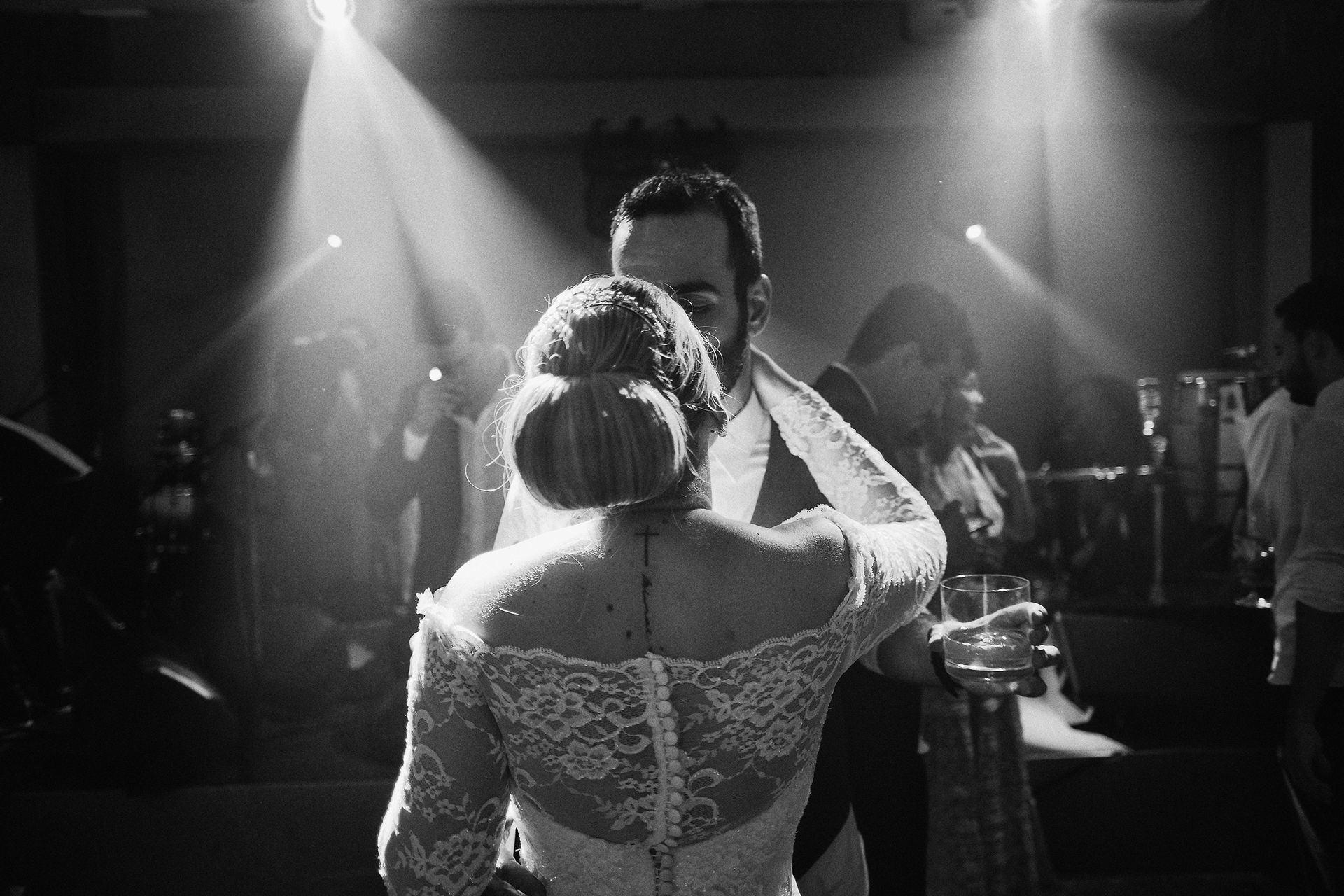 Foto Casamento Thaís e Leonardo na Igreja Nossa Senhora de Fátima e Festa na Casa, Sabor e Flor Foto Casamento Thaís e Leonardo na Igreja Nossa Senhora de Fátima e Festa na Casa, Sabor e Flor - Imagem 80