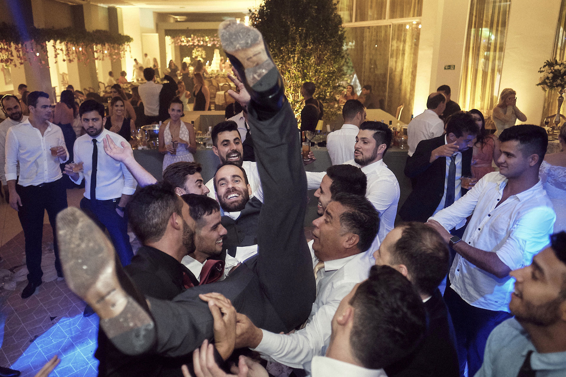 Foto Casamento Thaís e Leonardo na Igreja Nossa Senhora de Fátima e Festa na Casa, Sabor e Flor Foto Casamento Thaís e Leonardo na Igreja Nossa Senhora de Fátima e Festa na Casa, Sabor e Flor - Imagem 83